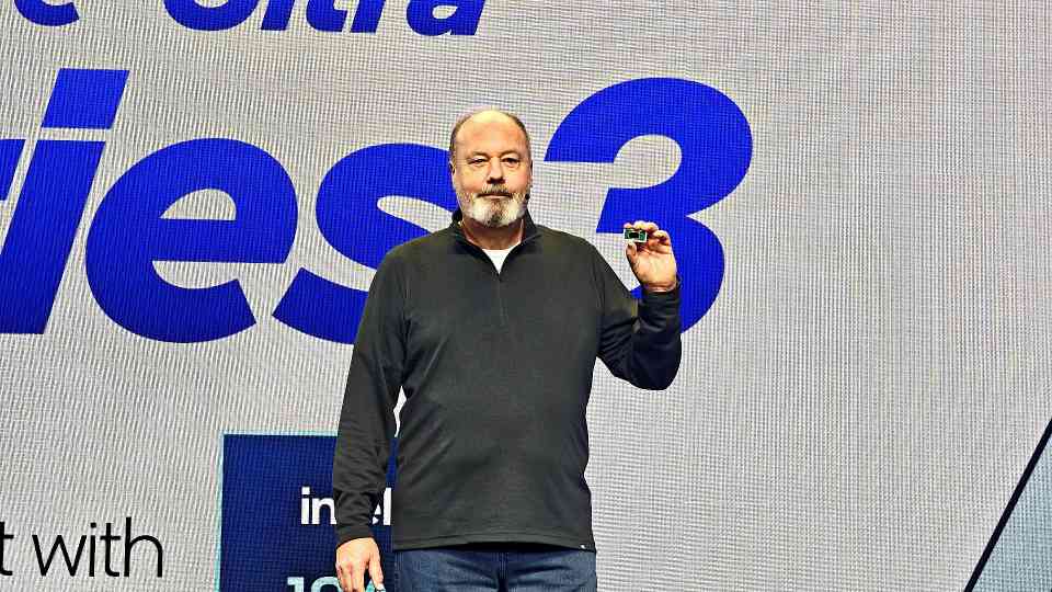 第三代酷睿Ultra性能大幅提升,续航突破27小时(图1) 第三代酷睿Ultra性能大幅提升,续航突破27小时(图1)