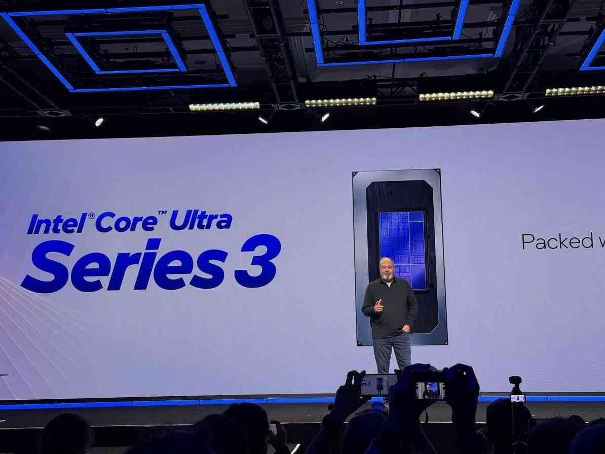 第三代酷睿Ultra性能大幅提升,续航突破27小时(图2) 第三代酷睿Ultra性能大幅提升,续航突破27小时(图2)