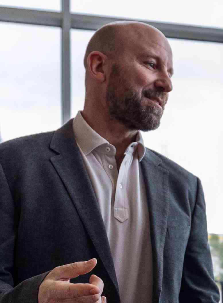 Meta新贵引发AI战略内斗，老臣与新生代理念冲突(图6)