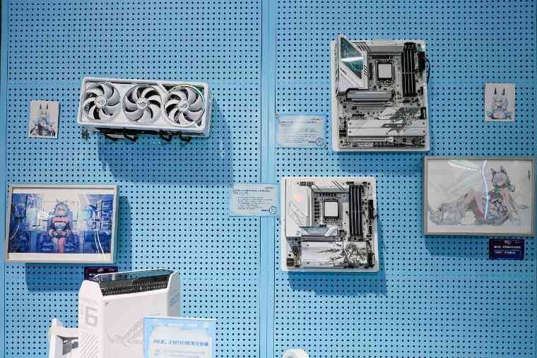 BW2025 ROG玩+乐园引爆二次元电竞狂欢(图13)