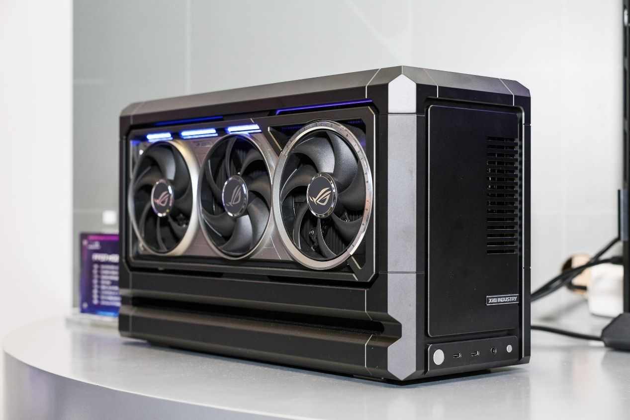 BW2025 ROG玩+乐园引爆二次元电竞狂欢(图27)