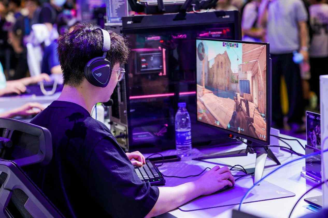 BW2025 ROG玩+乐园引爆二次元电竞狂欢(图29)