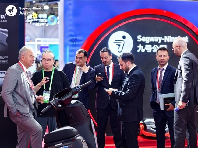 链博会展台人气爆棚 智能安全技术受追捧(图1)