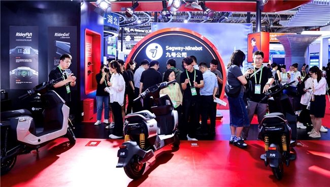 链博会展台人气爆棚 智能安全技术受追捧(图2)