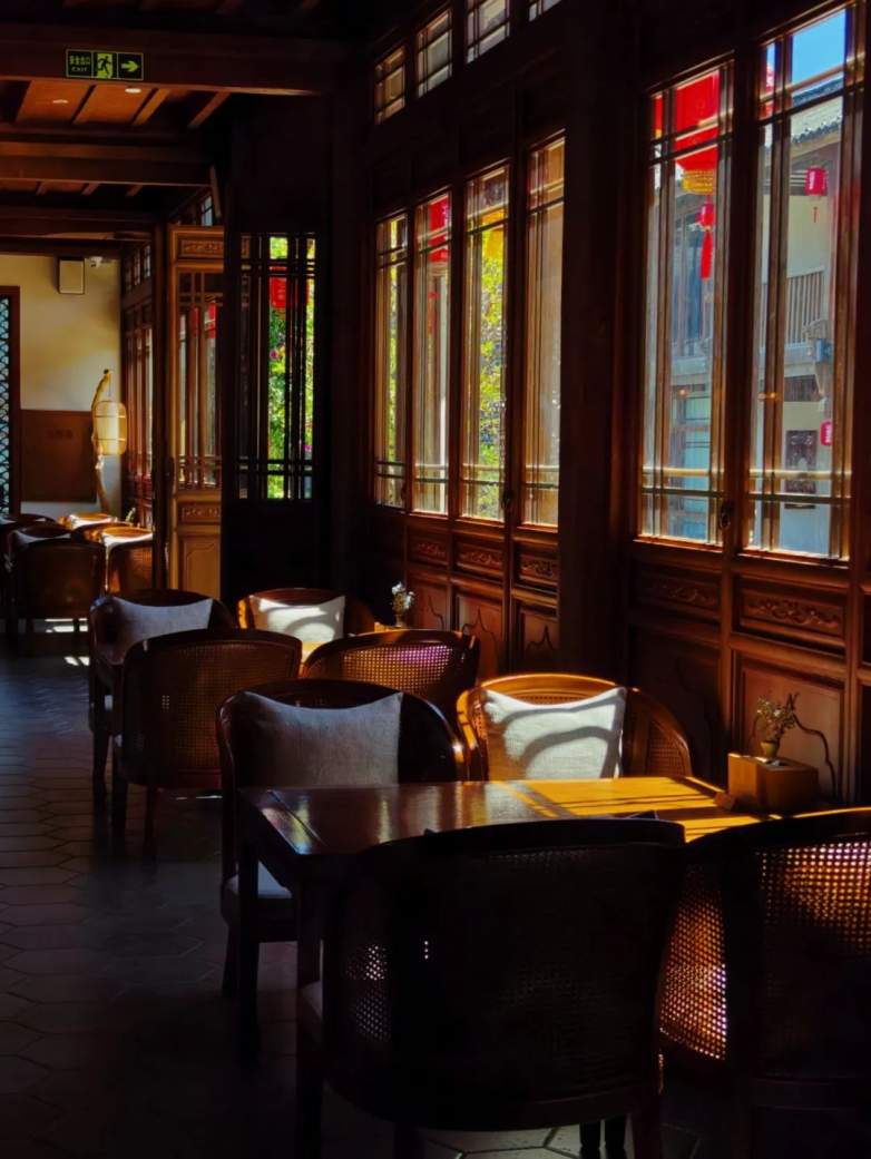 一扇窗，映四季，观天地(图11)