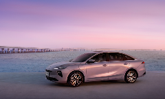 十万级纯电家轿选购指南：真实续航与安全性能兼顾(图2)