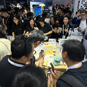 AI学伴小方机打造沉浸式互动体验，重新定义万物有灵(图4)