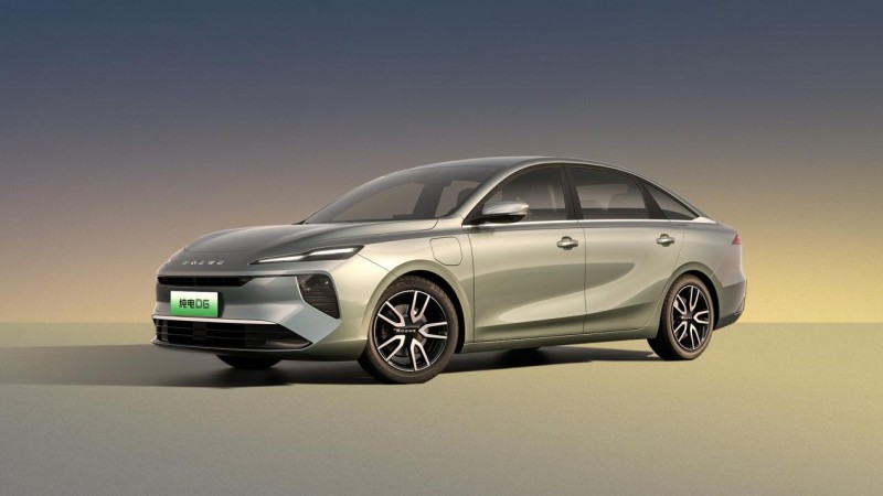 十万级电车优选：纯电与插混双越级，续航空间智能全面领先(图1)