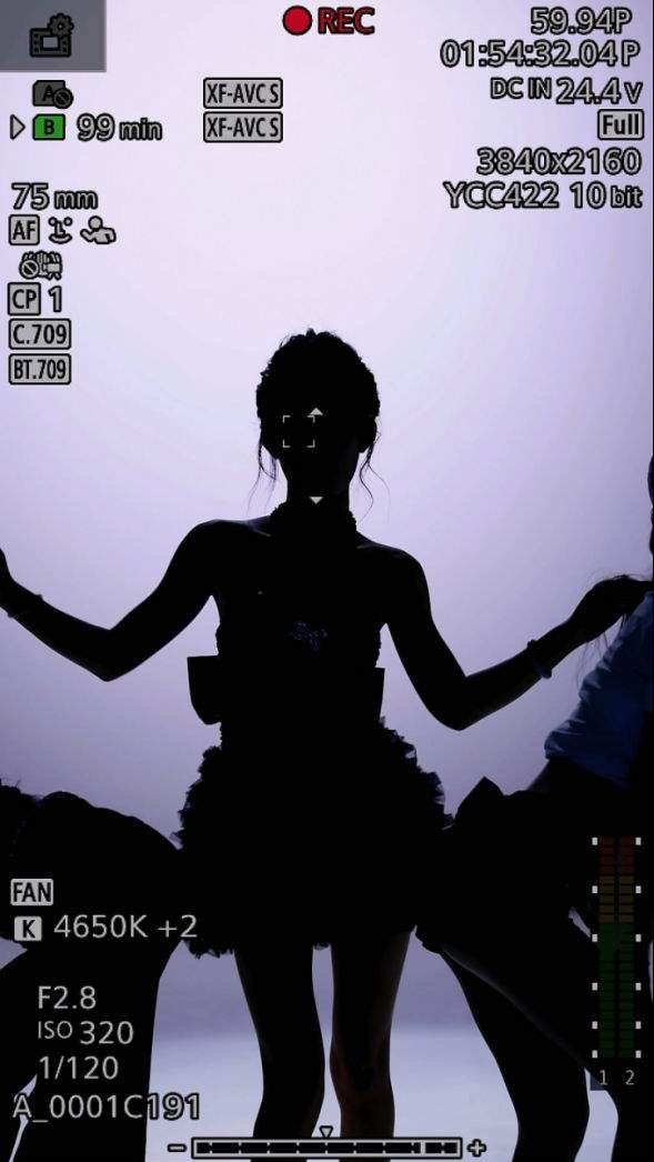 专业直播间设备升级打造明星感团播内容(图8)