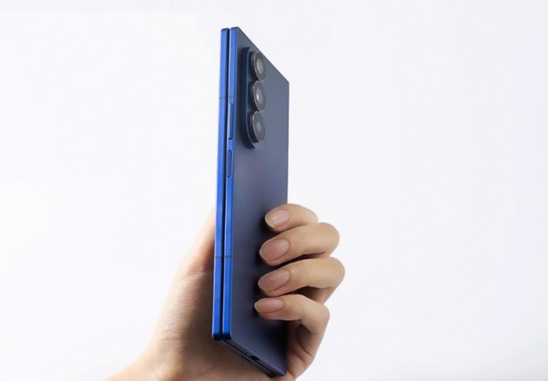 折叠手机怎么选？轻薄时尚与全能大屏的终极对决(图1)