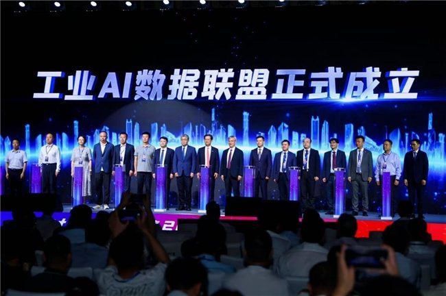 工业AI超级大脑引领生产变革｜智能升级全攻略(图3)