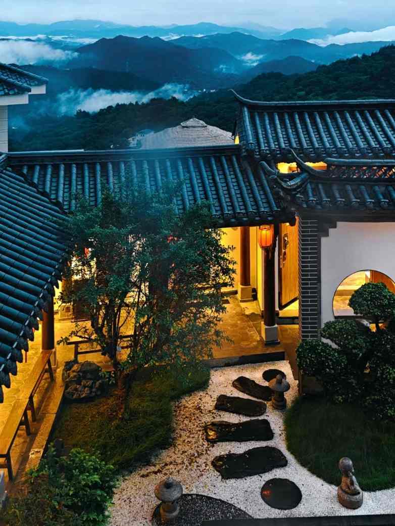 国风民宿设计精髓｜泊心云舍的中式美学全攻略(图1)