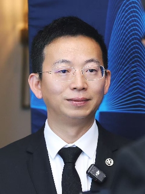 向凌云教授研究支撑国务院AI行动｜智能经济新范式全攻略(图1)