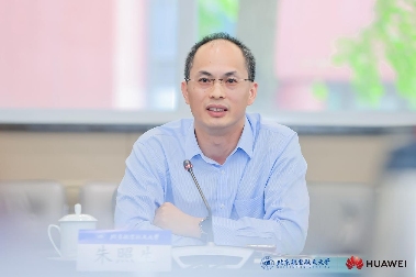 鲲鹏昇腾科教创新孵化中心揭牌｜推动自主计算生态建设全攻略(图4)