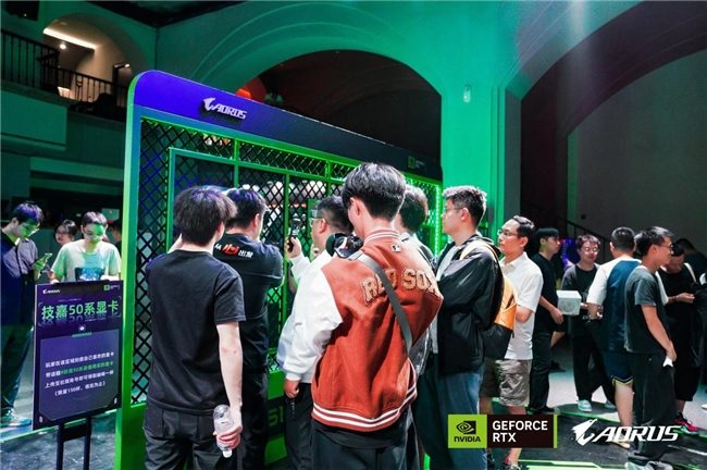 RTX 50显卡体验盛会｜电竞与AI技术融合全攻略(图5)
