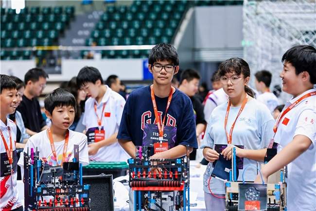2025世界机器人大赛绵阳锦标赛盛况(图6)