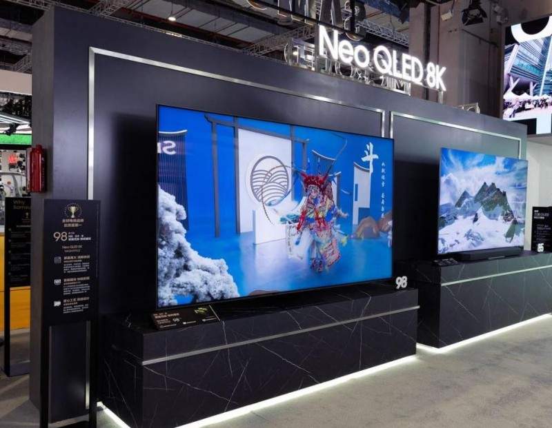 进博会搭桥梁 三星新品飞入寻常百姓家全攻略(图1) 进博会搭桥梁 三星新品飞入寻常百姓家全攻略(图1)