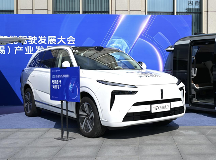 消费级量产车Robotaxi落地加速｜行业新机遇(图2)