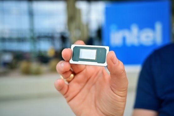 Intel 18A与Panther Lake重塑营收增长逻辑｜技术革新全攻略(图3)
