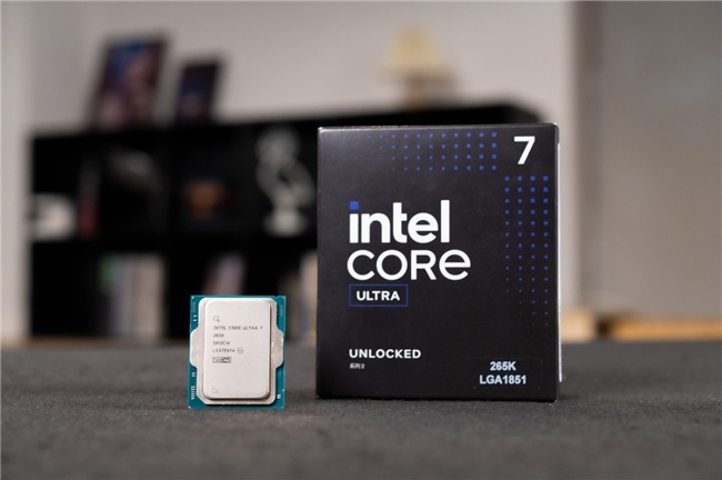 Intel IPO黑科技释放酷睿Ultra 7 265K满血性能！(图1)