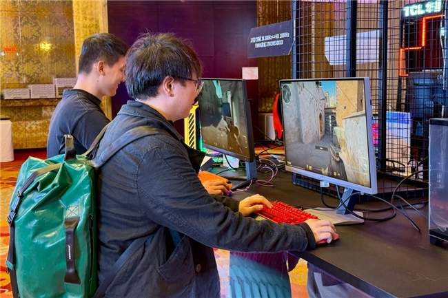 双冠合璧，双模千帧！EVNIA弈威携手TCL华星，全球首款千帧双模电竞显示器重装亮相(图11)